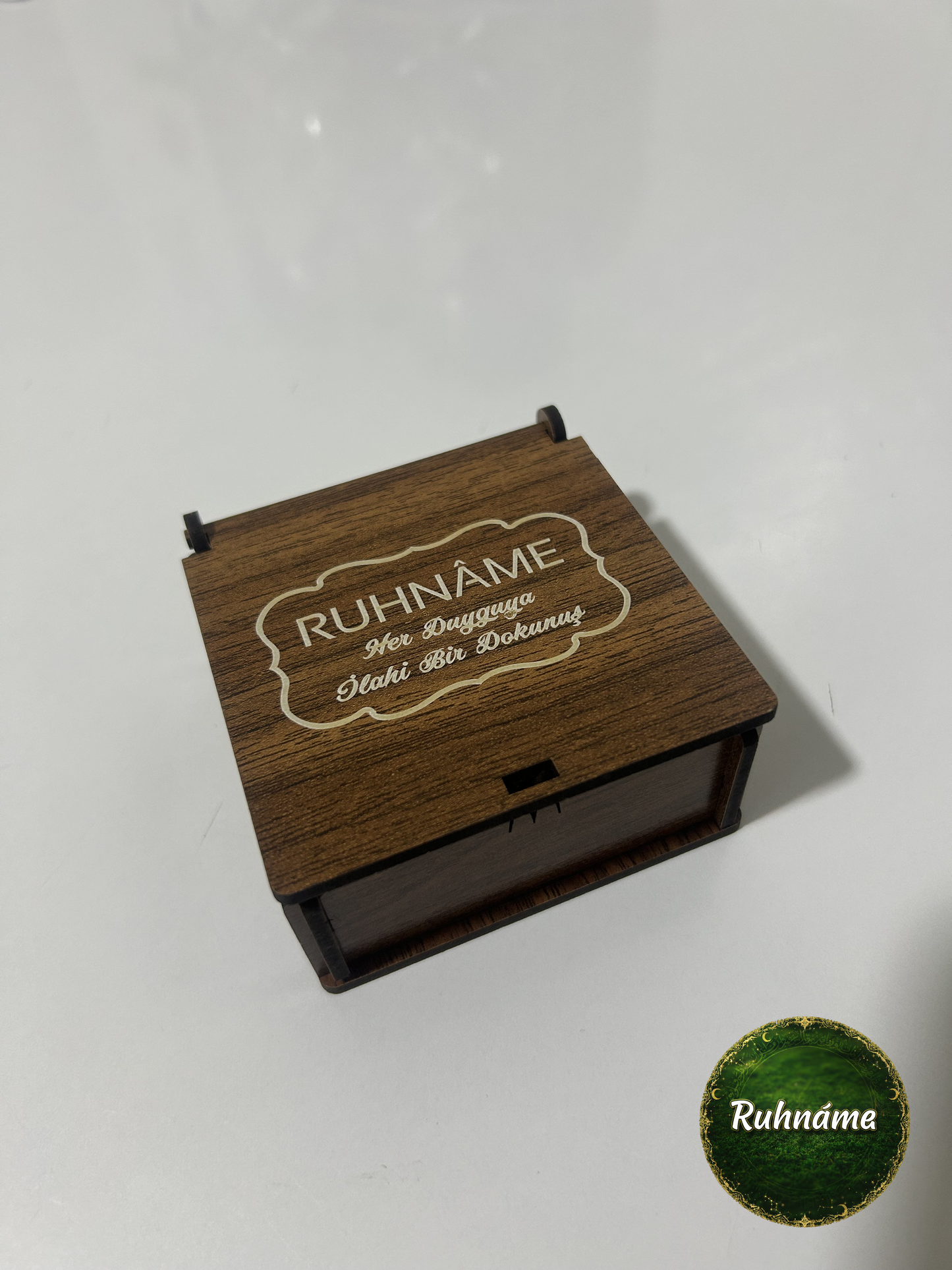 Ruhnâme® Huzurlu Kutum